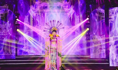 Người đẹp áo dài trong Hoa hậu Doanh nhân đất Việt 2023 gọi tên Nguyễn Thị Bích Quỳnh